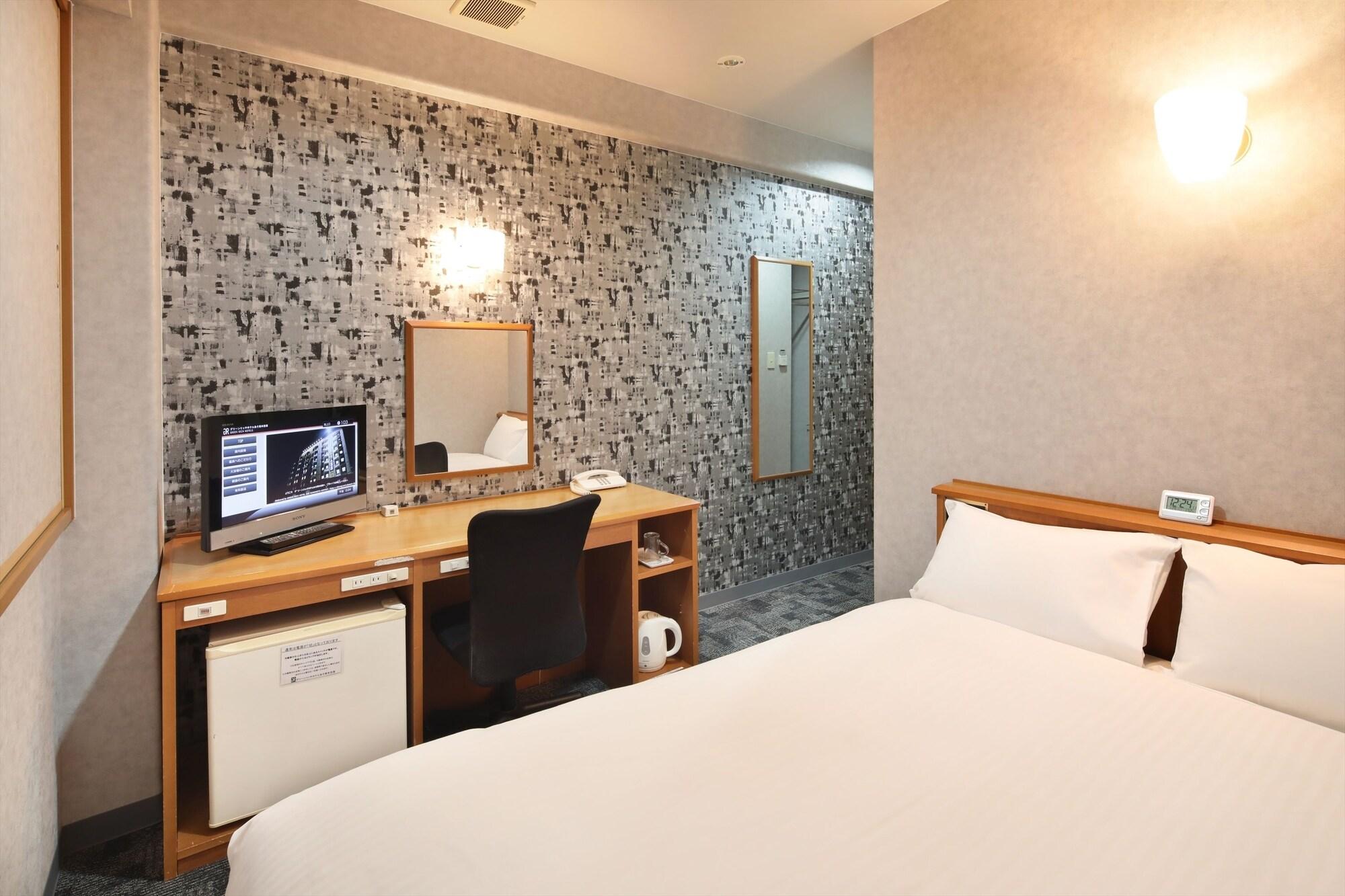 Green Rich Hotel Aso Kumamoto Airport Экстерьер фото