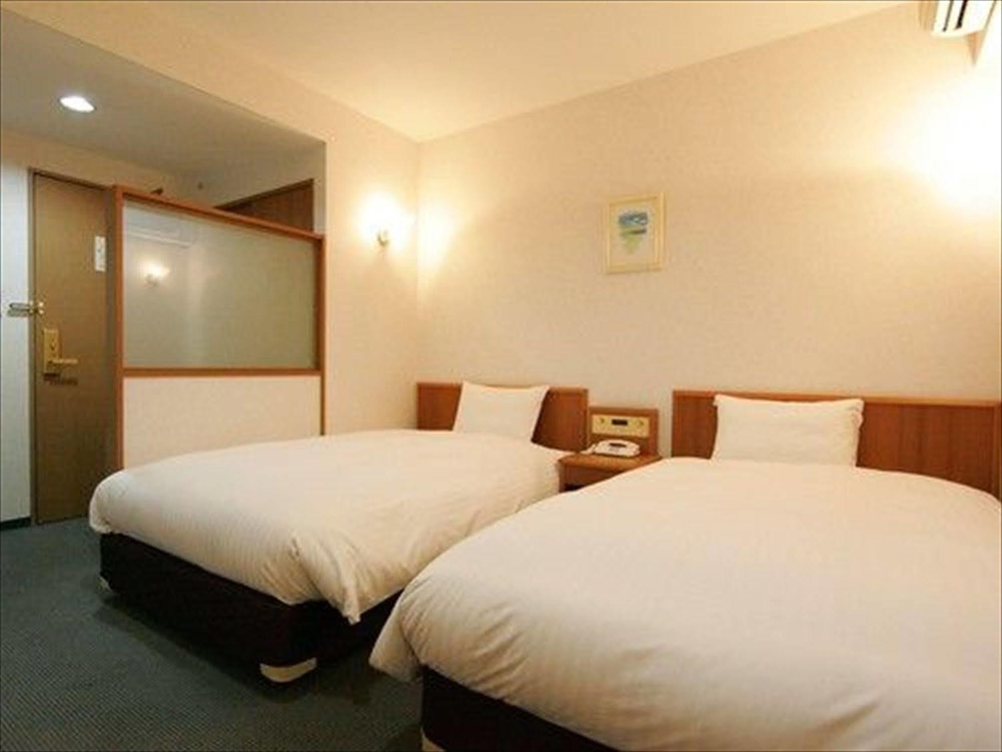 Green Rich Hotel Aso Kumamoto Airport Экстерьер фото