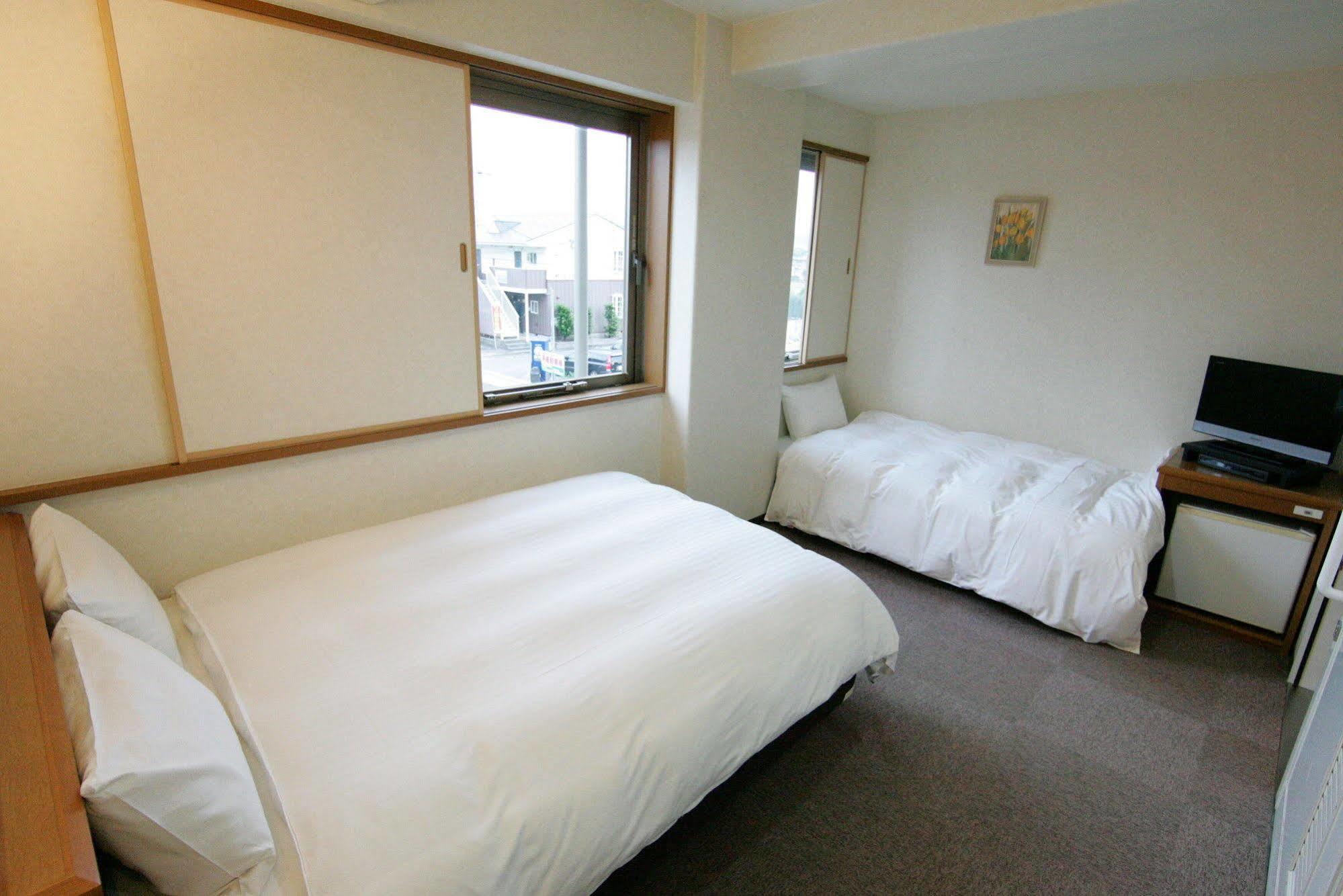 Green Rich Hotel Aso Kumamoto Airport Экстерьер фото
