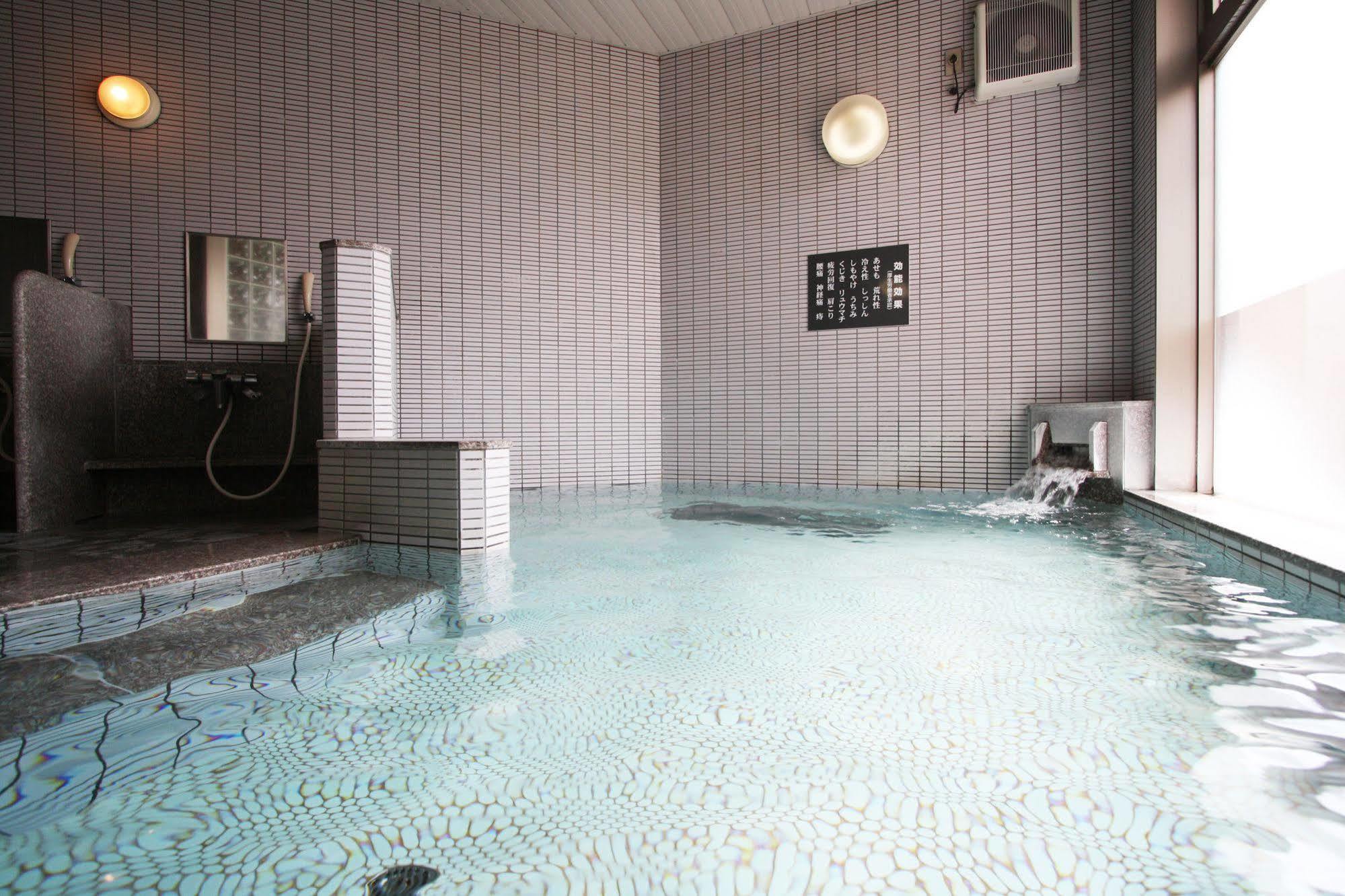 Green Rich Hotel Aso Kumamoto Airport Экстерьер фото