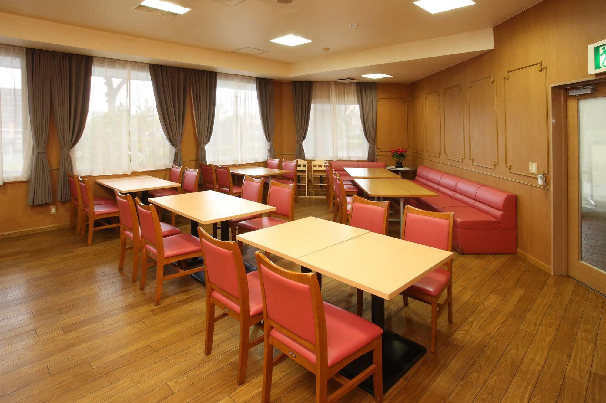 Green Rich Hotel Aso Kumamoto Airport Экстерьер фото